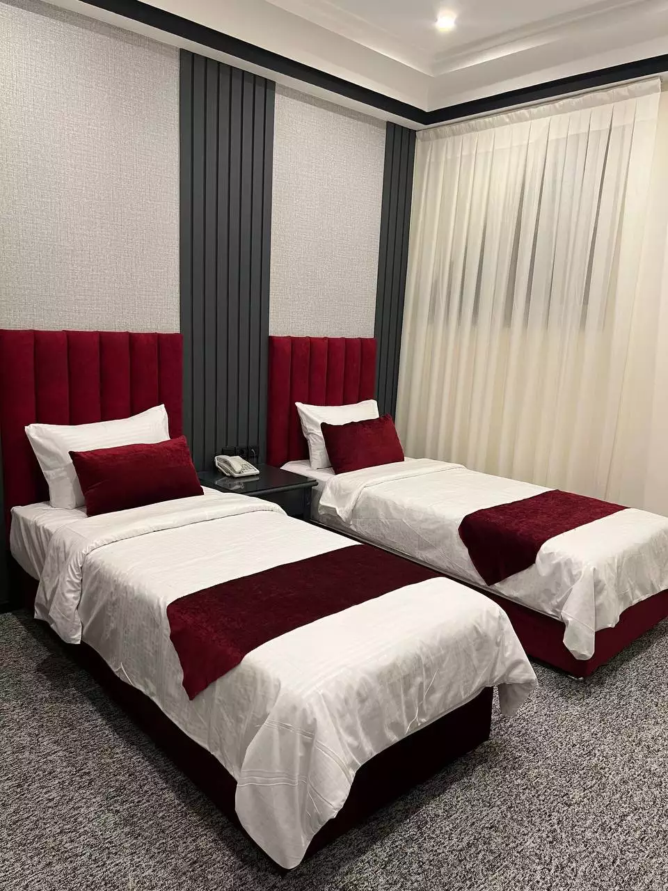 Alibaba https://cdn.alibaba.ir/ostorage/hotel-accommodation-images/68c82751a1e6f83605b7e390_تویین رویال (1).webp